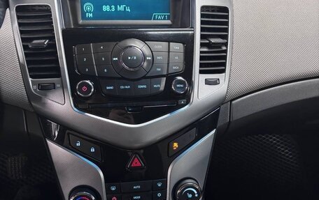 Chevrolet Cruze II, 2012 год, 610 000 рублей, 10 фотография