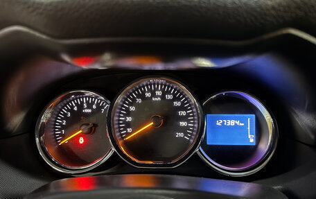 Renault Duster I рестайлинг, 2017 год, 1 335 000 рублей, 2 фотография