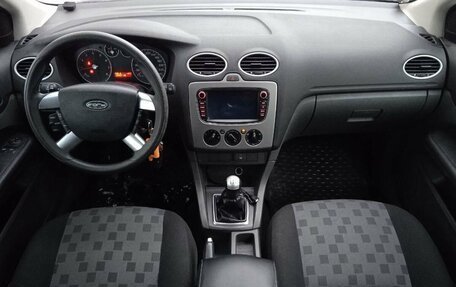 Ford Focus II рестайлинг, 2007 год, 335 000 рублей, 13 фотография