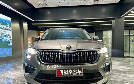 Skoda Kodiaq I, 2023 год, 3 744 500 рублей, 2 фотография