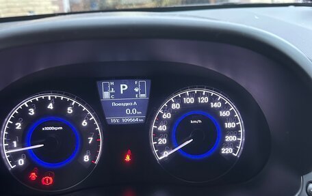 Hyundai Solaris II рестайлинг, 2015 год, 1 250 000 рублей, 4 фотография