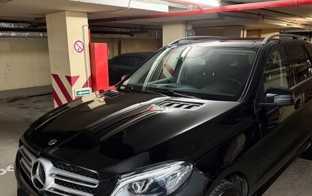 Mercedes-Benz GLE, 2017 год, 3 900 000 рублей, 3 фотография