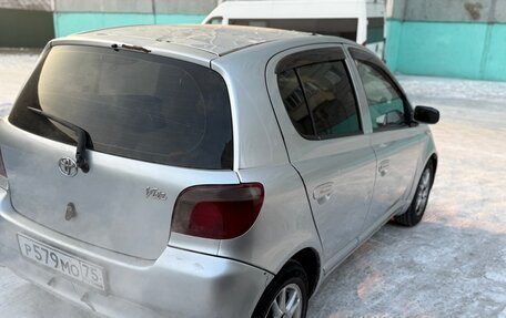 Toyota Vitz, 1999 год, 350 000 рублей, 4 фотография