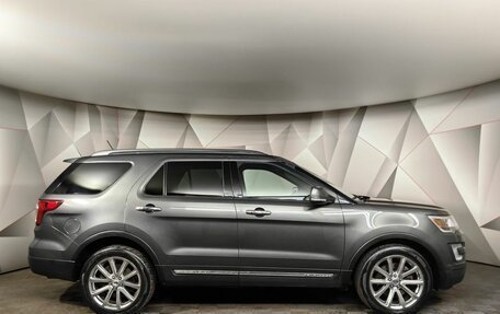 Ford Explorer VI, 2017 год, 2 849 000 рублей, 6 фотография