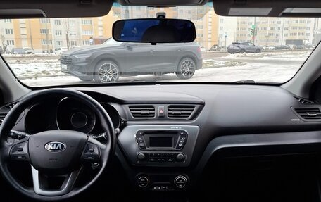 KIA Rio III рестайлинг, 2013 год, 780 000 рублей, 30 фотография