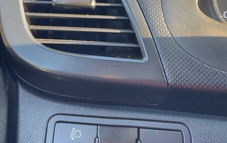 Hyundai Solaris II рестайлинг, 2012 год, 950 000 рублей, 8 фотография