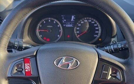 Hyundai Solaris II рестайлинг, 2012 год, 950 000 рублей, 6 фотография