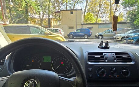 Skoda Fabia II, 2013 год, 650 000 рублей, 9 фотография