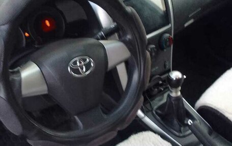 Toyota Corolla, 2011 год, 1 200 000 рублей, 6 фотография