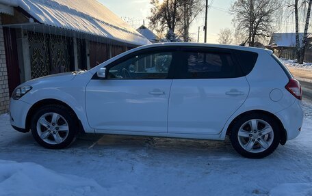 KIA cee'd I рестайлинг, 2010 год, 850 000 рублей, 3 фотография