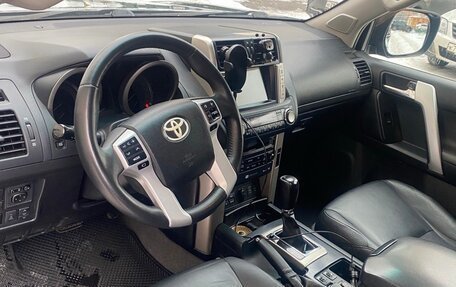 Toyota Land Cruiser Prado 150 рестайлинг 2, 2009 год, 2 250 000 рублей, 5 фотография