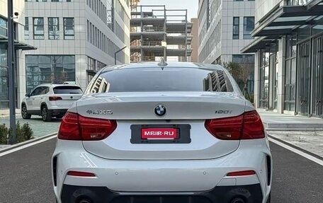BMW 1 серия, 2022 год, 2 150 000 рублей, 4 фотография