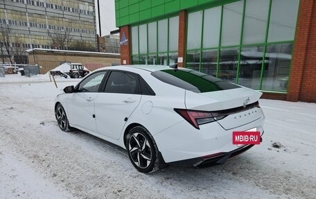 Hyundai Avante, 2020 год, 1 990 000 рублей, 4 фотография