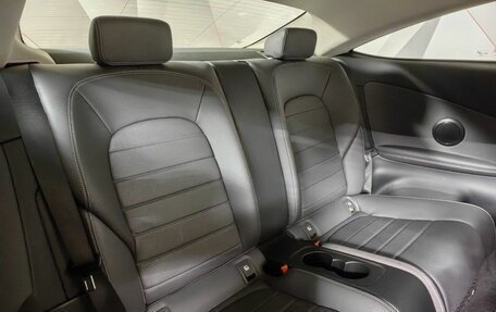 Mercedes-Benz C-Класс, 2019 год, 3 350 000 рублей, 17 фотография