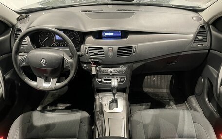 Renault Latitude I, 2011 год, 639 000 рублей, 10 фотография