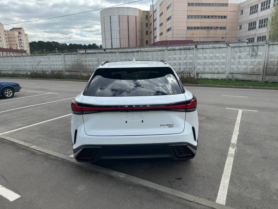 Lexus RX IV рестайлинг, 2026 год, 12 500 000 рублей, 6 фотография