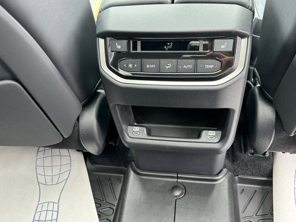 Lexus TX, 2026 год, 13 500 000 рублей, 24 фотография