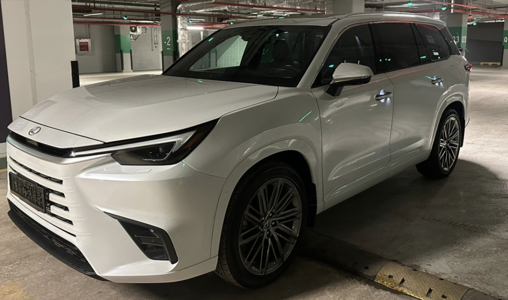 Lexus TX, 2026 год, 13 500 000 рублей, 3 фотография