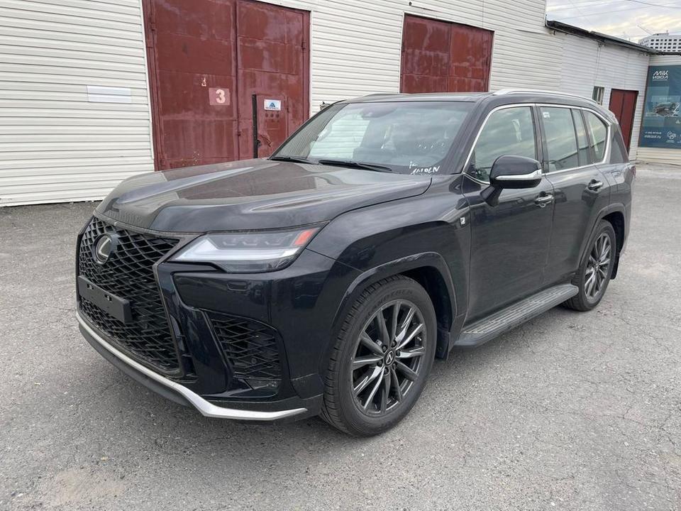 Lexus LX III рестайлинг 2, 2026 год, 23 000 000 рублей, 7 фотография