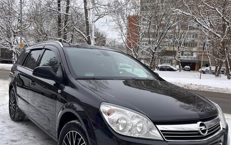 Opel Astra H, 2011 год, 610 000 рублей, 1 фотография