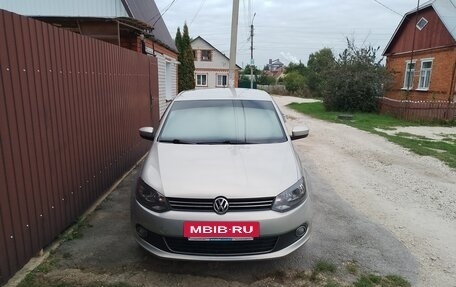 Volkswagen Polo VI (EU Market), 2014 год, 850 000 рублей, 5 фотография
