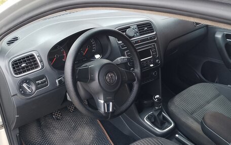 Volkswagen Polo VI (EU Market), 2014 год, 850 000 рублей, 9 фотография