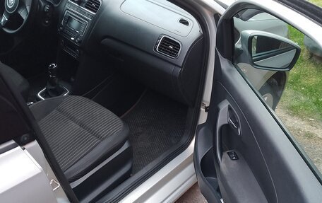 Volkswagen Polo VI (EU Market), 2014 год, 850 000 рублей, 7 фотография