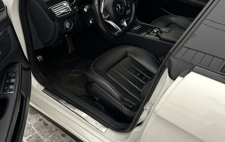 Mercedes-Benz CLS, 2015 год, 2 700 000 рублей, 4 фотография