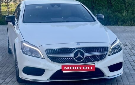 Mercedes-Benz CLS, 2015 год, 2 700 000 рублей, 2 фотография