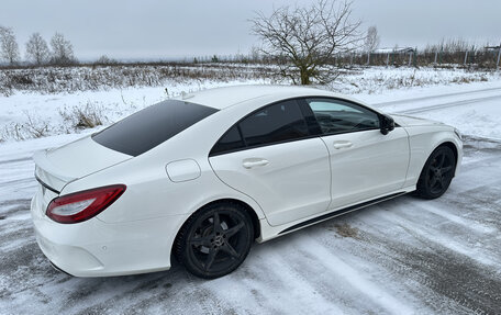 Mercedes-Benz CLS, 2015 год, 2 700 000 рублей, 11 фотография