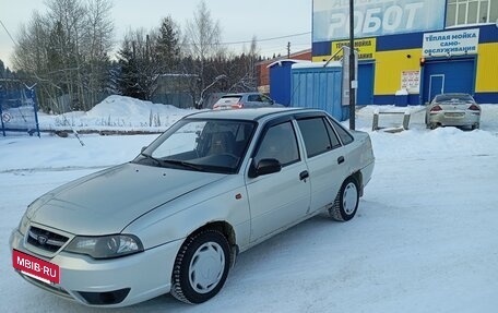 Daewoo Nexia I рестайлинг, 2008 год, 150 000 рублей, 4 фотография