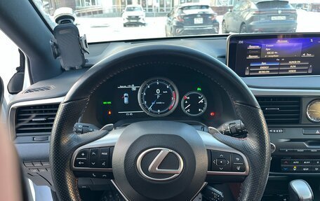 Lexus RX IV рестайлинг, 2019 год, 7 500 000 рублей, 10 фотография