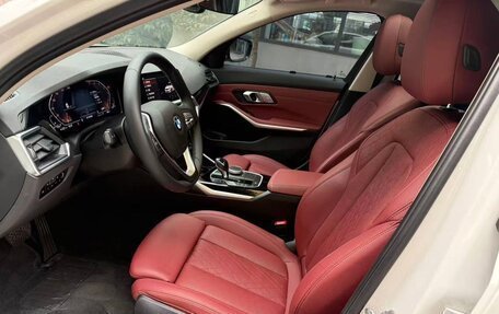 BMW 3 серия, 2022 год, 3 150 000 рублей, 11 фотография