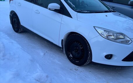 Ford Focus III, 2014 год, 850 000 рублей, 2 фотография