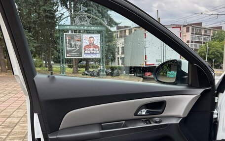 Chevrolet Cruze II, 2013 год, 825 000 рублей, 13 фотография