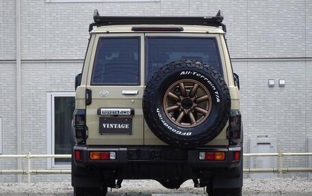 Toyota Land Cruiser 70, 2024 год, 8 000 000 рублей, 9 фотография