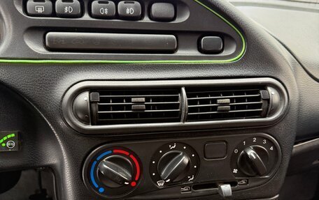 Chevrolet Niva I рестайлинг, 2004 год, 345 000 рублей, 5 фотография