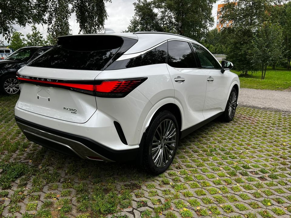 Lexus RX IV рестайлинг, 2026 год, 12 500 000 рублей, 8 фотография