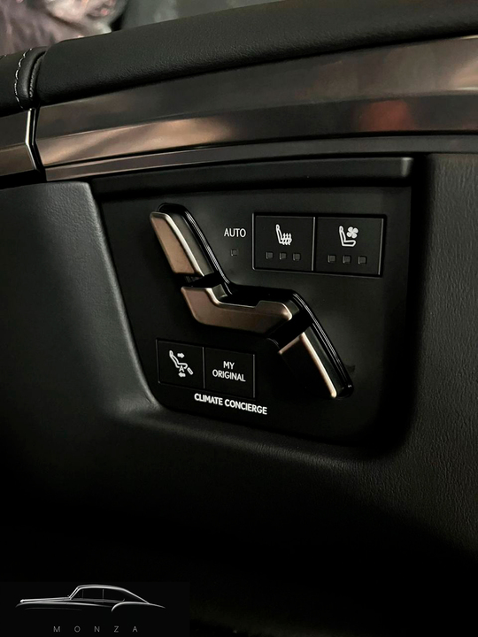 Lexus LM I, 2026 год, 24 000 000 рублей, 32 фотография