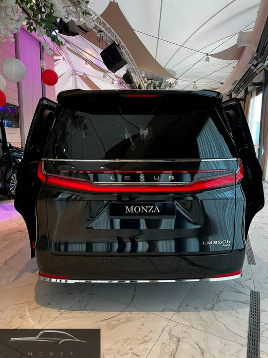 Lexus LM I, 2026 год, 24 000 000 рублей, 21 фотография