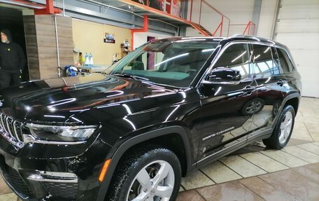 Jeep Grand Cherokee, 2022 год, 7 000 000 рублей, 1 фотография