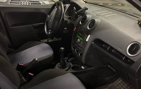 Ford Fusion I, 2006 год, 470 000 рублей, 15 фотография