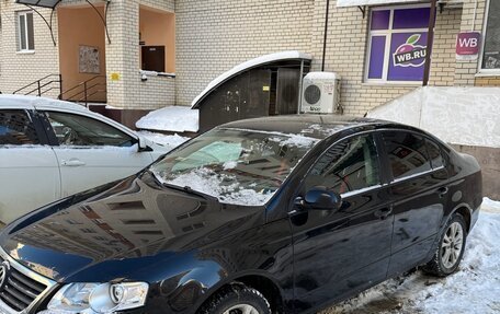 Volkswagen Passat B6, 2008 год, 850 000 рублей, 2 фотография