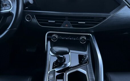 Geely Tugella FY11, 2021 год, 2 500 000 рублей, 11 фотография