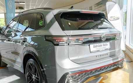 Volkswagen Tiguan, 2025 год, 6 600 000 рублей, 4 фотография