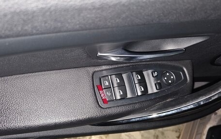 BMW 3 серия, 2017 год, 2 650 000 рублей, 10 фотография