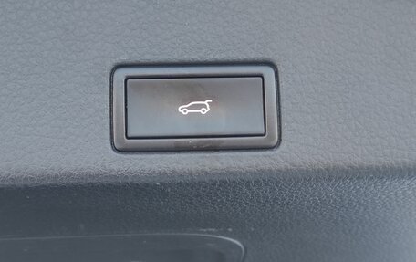 Volkswagen Touareg III, 2010 год, 2 000 000 рублей, 10 фотография