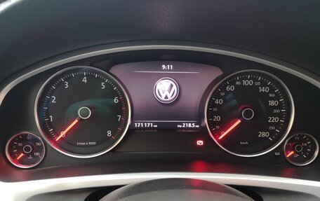 Volkswagen Touareg III, 2010 год, 2 000 000 рублей, 16 фотография