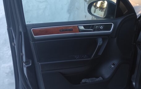 Volkswagen Touareg III, 2010 год, 2 000 000 рублей, 27 фотография