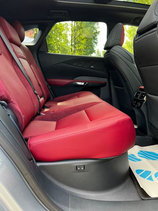 Lexus RX IV рестайлинг, 2026 год, 12 500 000 рублей, 28 фотография